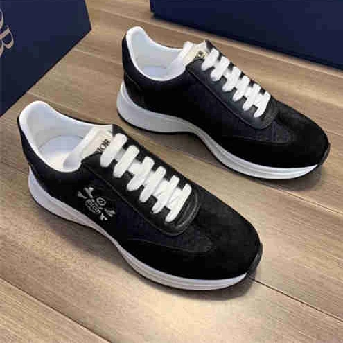 DR Sneaker WellDesigned 1651