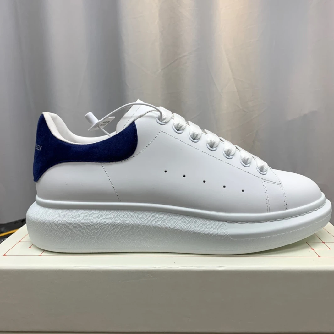 DailyWear 255 McQuen Paris Blue 553680WHGP 1412