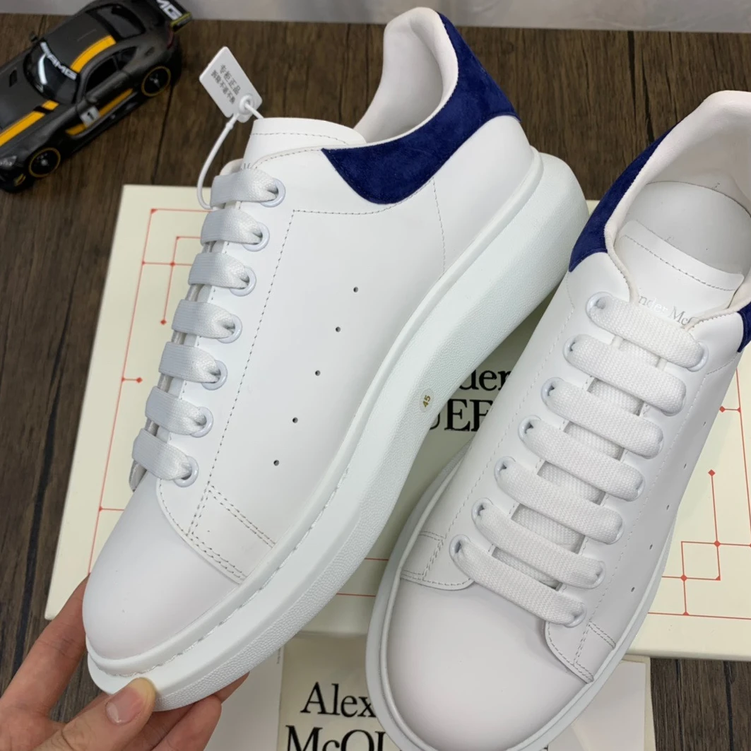 DailyWear 255 McQuen Paris Blue 553680WHGP 1412