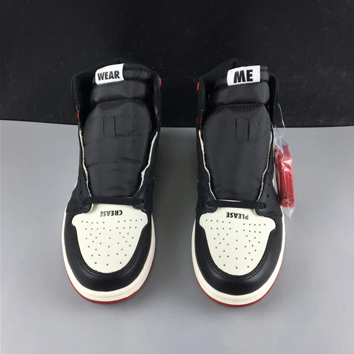 DailyWear 3065 Jordan1 Retro Varsity Red 861428- 540
