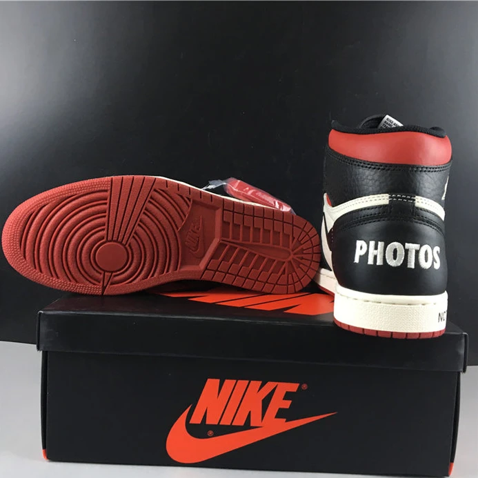 DailyWear 3065 Jordan1 Retro Varsity Red 861428- 540