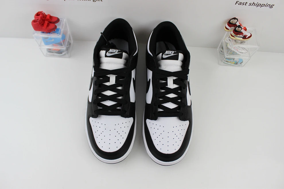 DailyWear 3875 Nike DUNK Low Black White Panda 1727