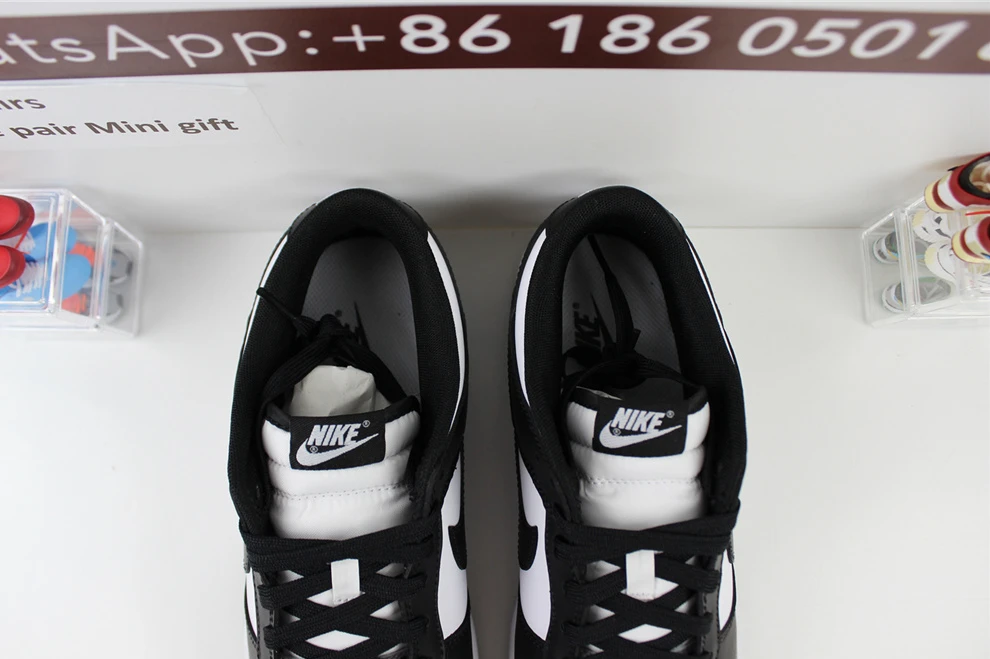 DailyWear 3875 Nike DUNK Low Black White Panda 1727