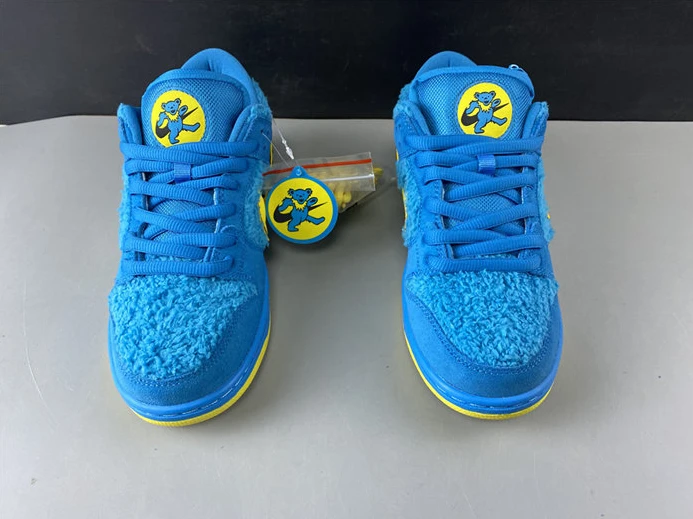 DailyWear 4772 Grateful Dead x Nike SB Dunk Low CJ5378- 2154