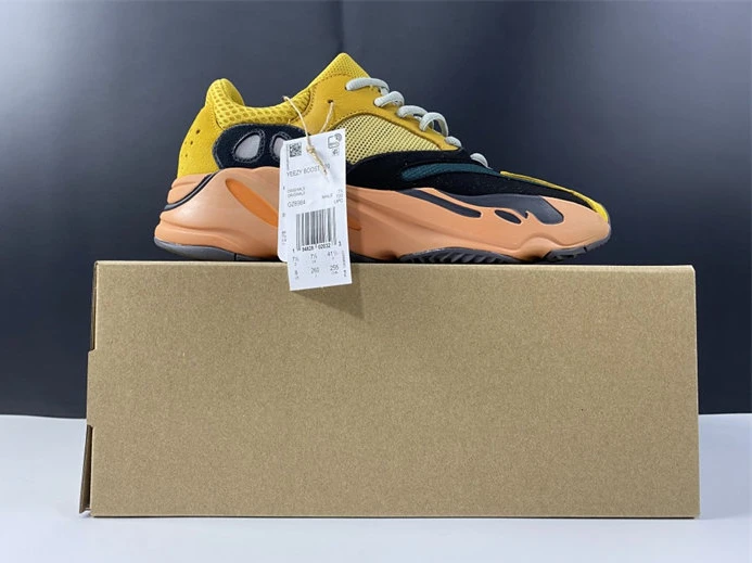 DailyWear 7556 adidas Yeezy Boost 700 Sun GZ 2988