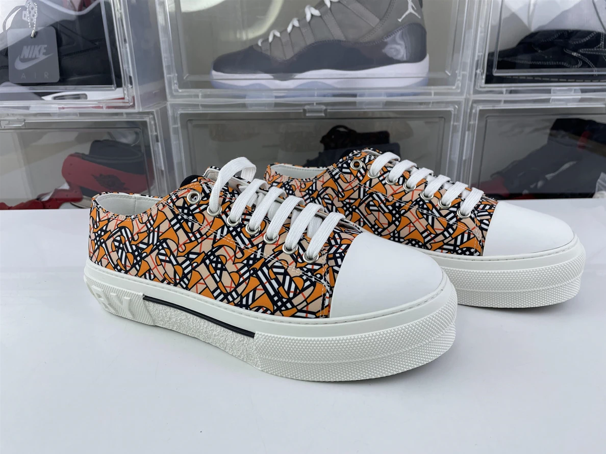DailyWear BURBERRY Vintage Unisex shoes 3560