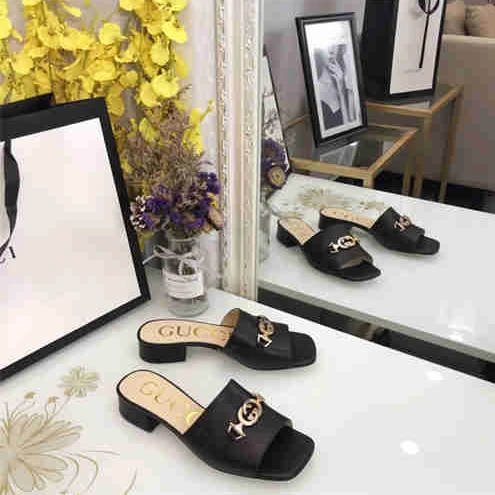 DailyWear Gucci Slipper 3092
