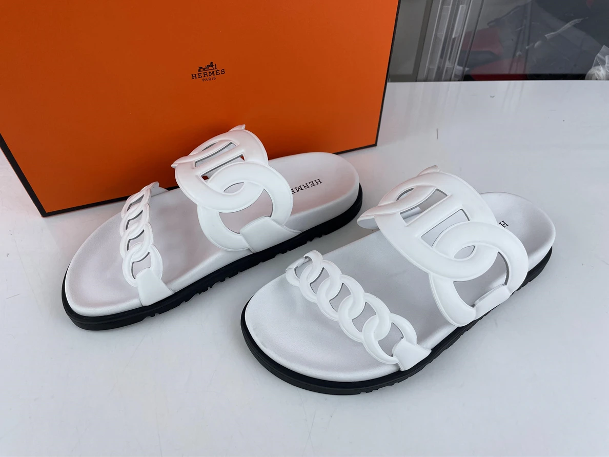 DailyWear H brand White sandals 114