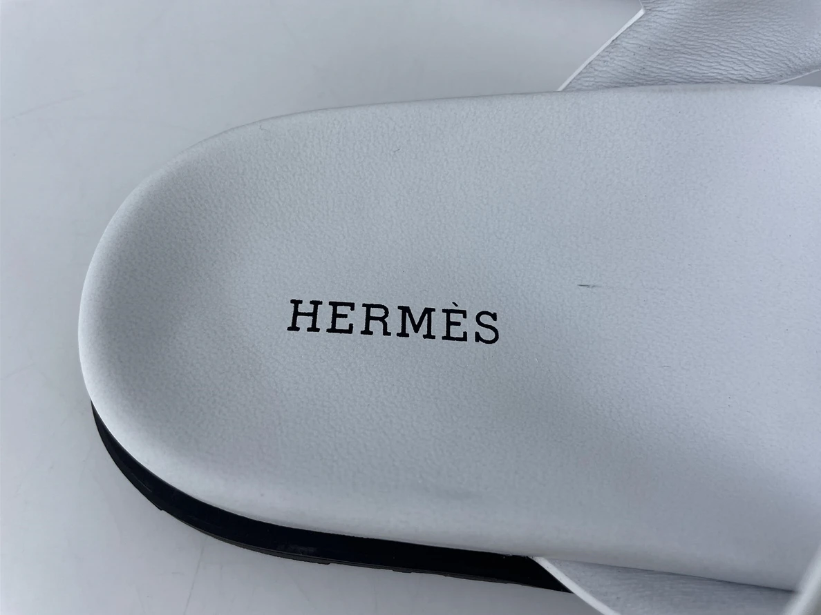 DailyWear H brand White sandals 114