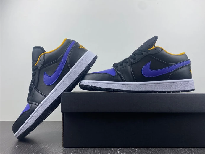 DailyWear Jordan 1 Low Dark Concord 553558-075 638