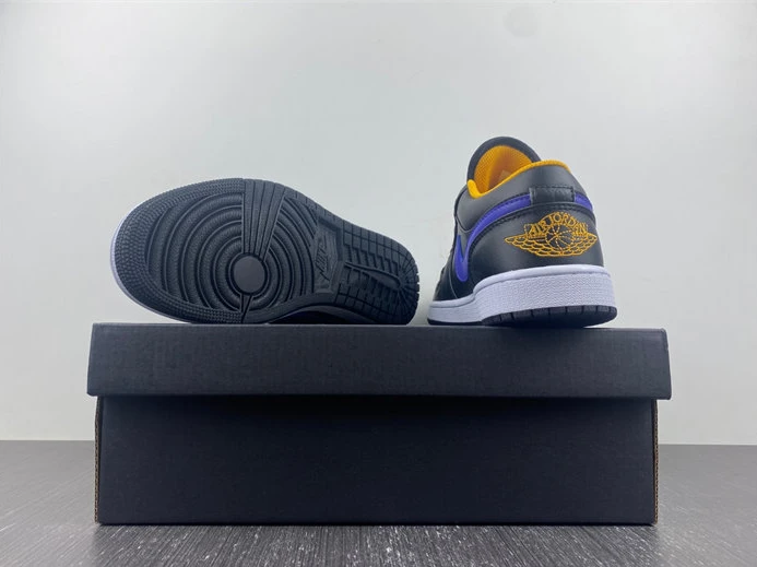DailyWear Jordan 1 Low Dark Concord 553558-075 638
