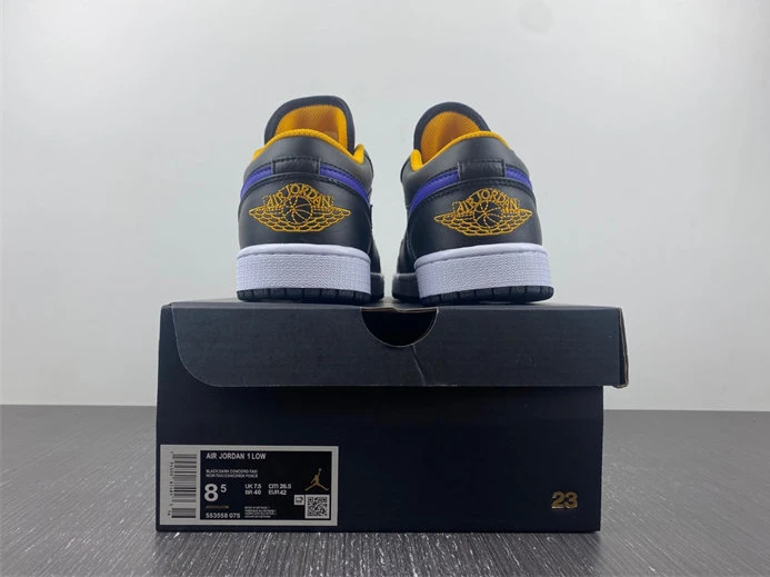 DailyWear Jordan 1 Low Dark Concord 553558-075 638