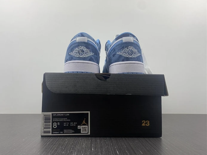 DailyWear Jordan1 Washed Denim DM8947-100 679