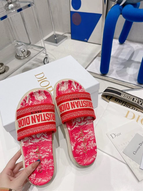 Dio Slipper Affordable 3290