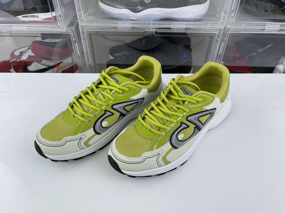 Dior B30 grass green 3M WellDesigned 1541