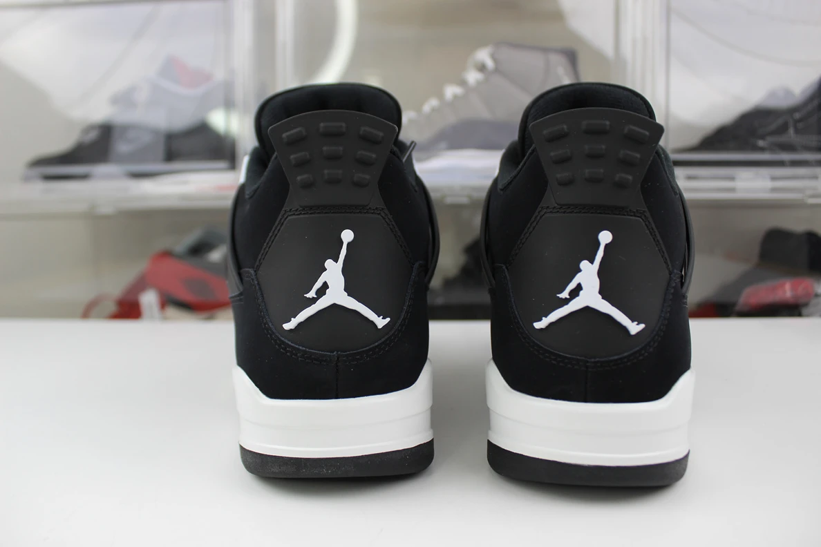 EasyMatch 1848 GOAT AIR JORDAN 4 RETRO 'WHITE THUNDER' 797