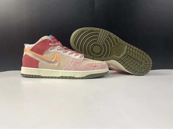 EasyMatch 2102 Nike Dunk Mid Social Status Free Lunch Strawberry Milk DJ1173- 2082