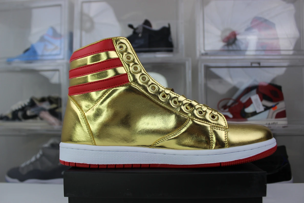 EasyMatch 5107 Gold Trump The Never Surrender High-Tops 3603