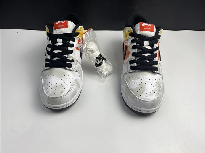 EasyMatch 8627 Nike SB Dunk Low Raygun Tie-Dye White BQ6832- 2162