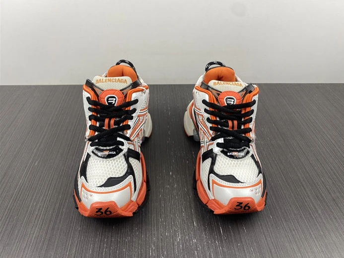 EasyMatch BLCG Runner Orange  677402 W3RB7 9051 3470