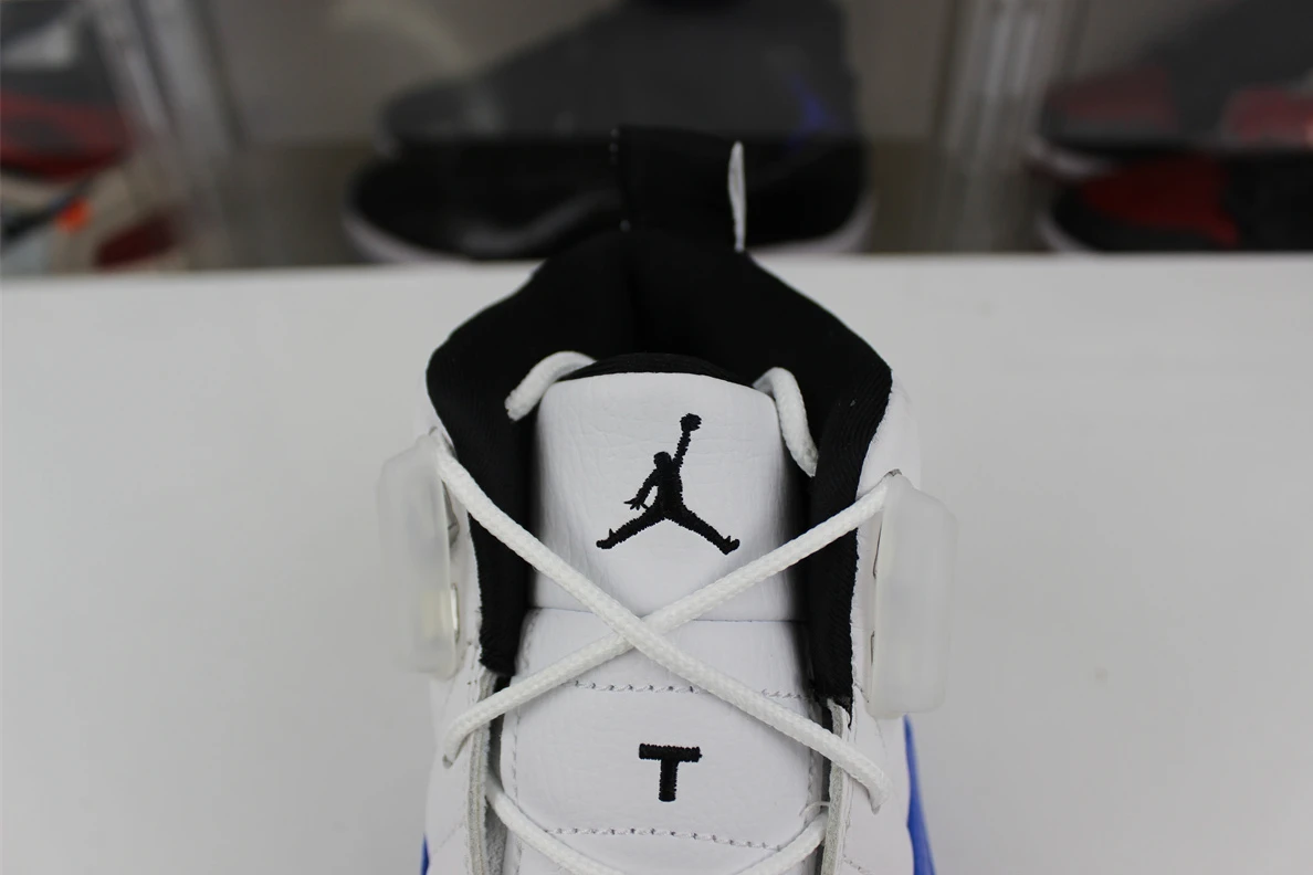 EasyMatch GOAT Air Jordan 12 “Blueberry” 1096