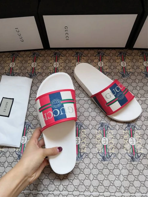 EasyMatch Gucci Slipper 3208