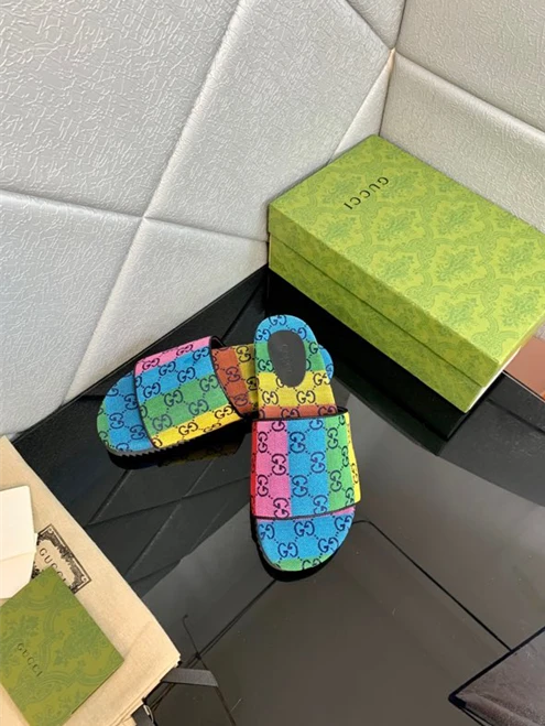 EasyMatch Gucci Slipper 3237