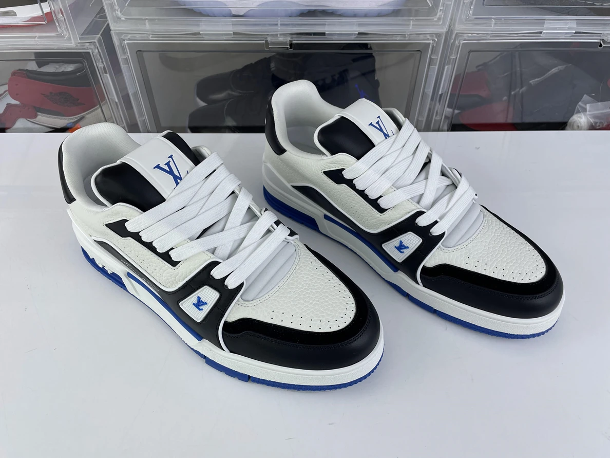 EasyMatch LV Black Blue White skate shoes 155
