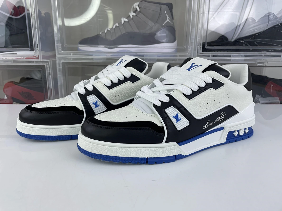 EasyMatch LV Black Blue White skate shoes 155
