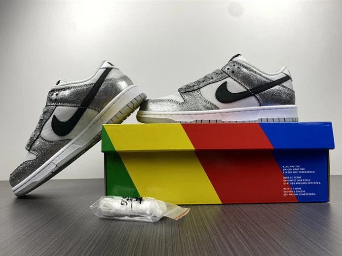 EasyMatch Nike Dunk Low Golden Gals Metallic Silver DO5882-001 1886
