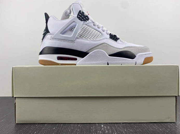 EasyMatch Nike SB x Air Jordan 4 DR5415-100 840