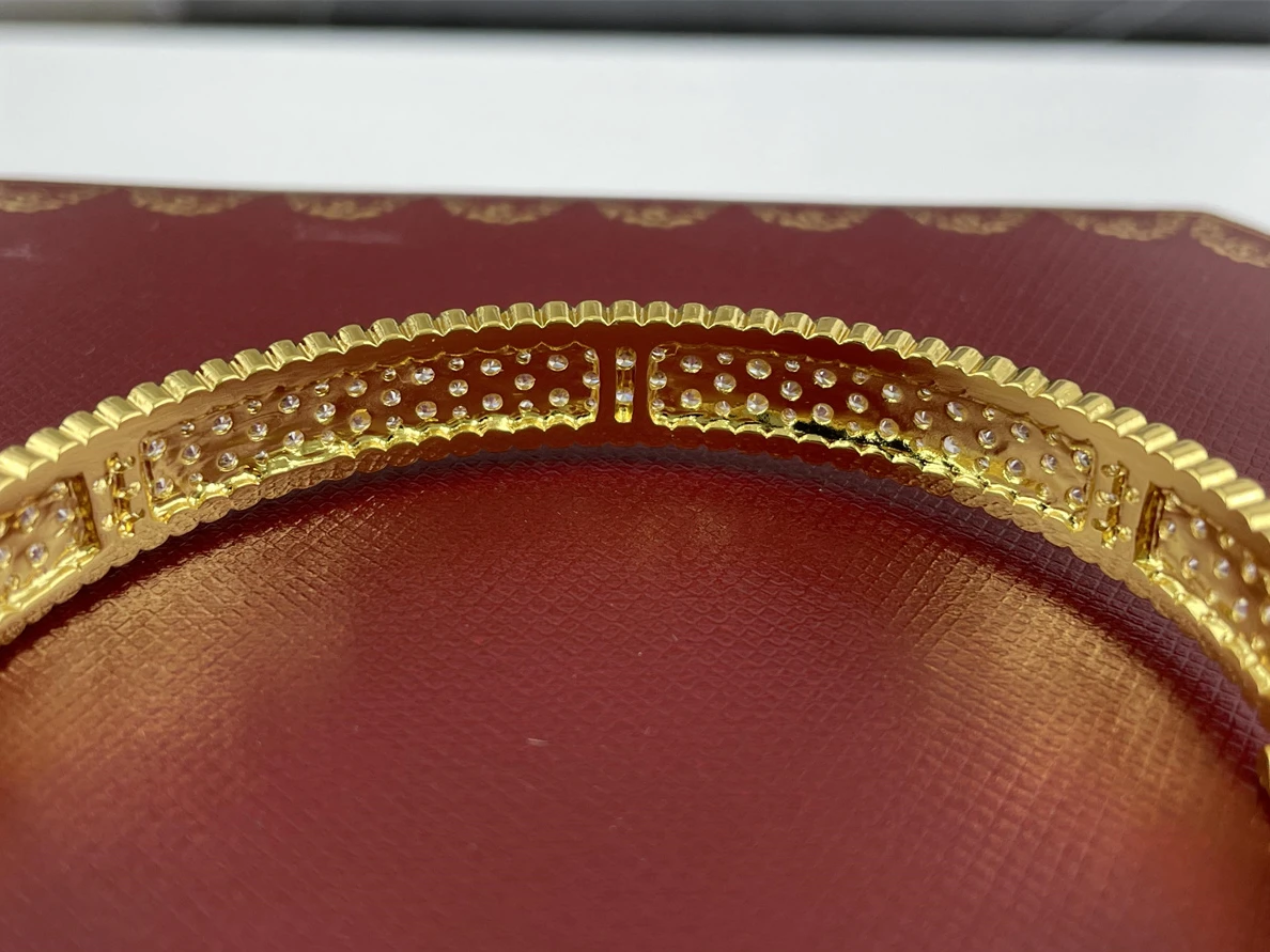 EasyMatch cartier Gold diamonds Bracelets (17, 19cm) 133