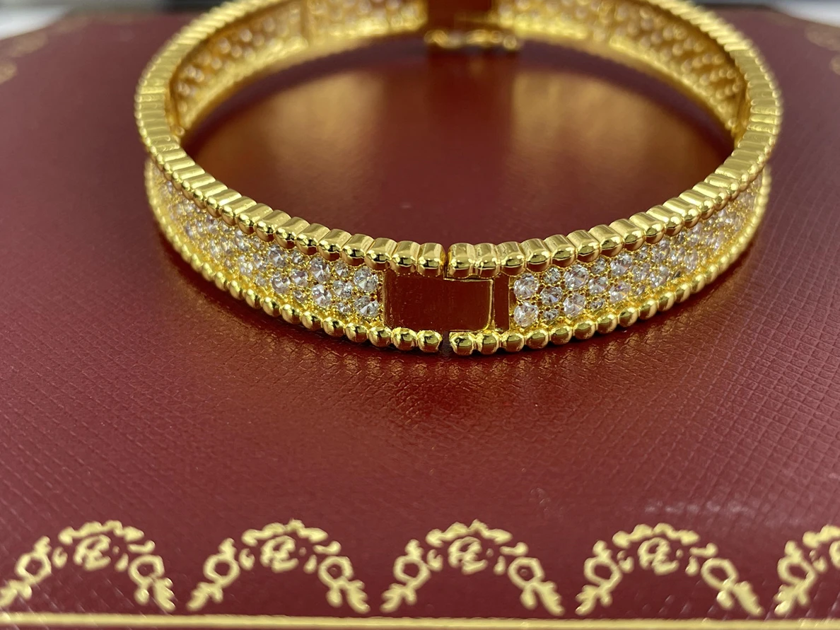 EasyMatch cartier Gold diamonds Bracelets (17, 19cm) 133