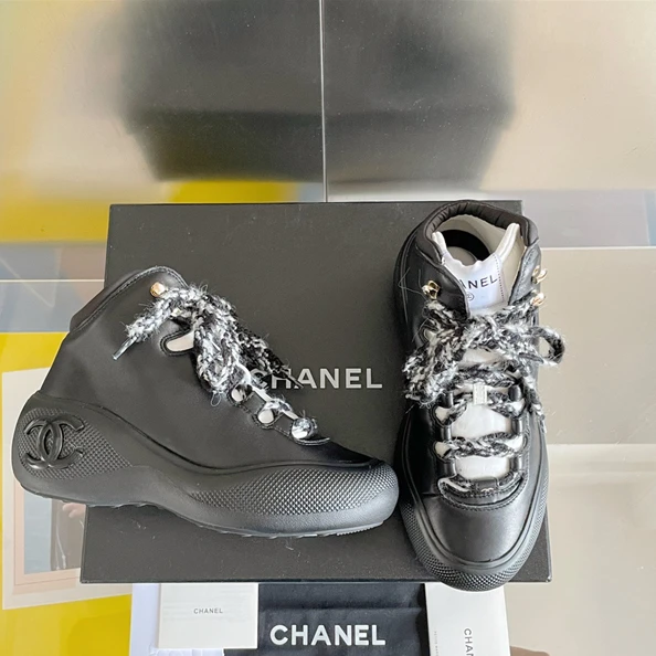 Fashionable 1340 CHANEL 1297