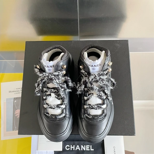 Fashionable 1340 CHANEL 1297