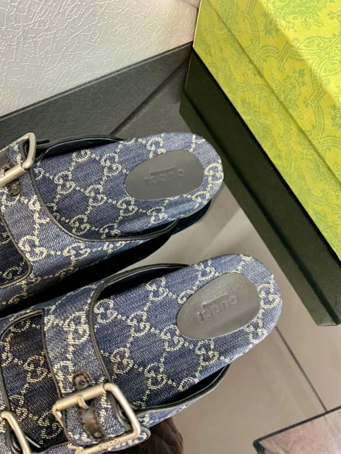 Fashionable 1672 Gucci Slipper 3217