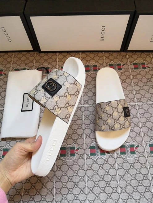 Fashionable 2282 Gucci Slipper 3167