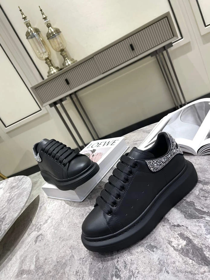 Fashionable 9611 Mc Queen 1348