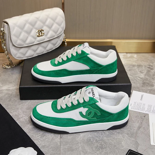 Fashionable CHANEL 7 1304