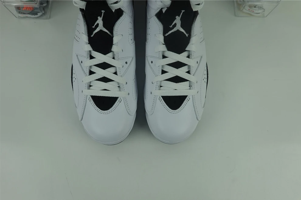 Fashionable GOAT Air Jordan 6 “Reverse Oreo” 973