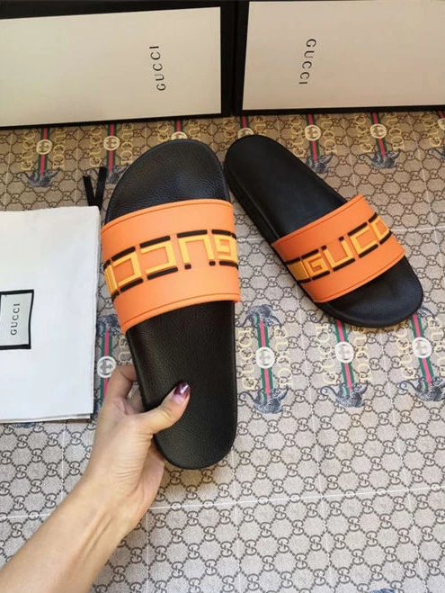 Fashionable Gucci Slipper 3204