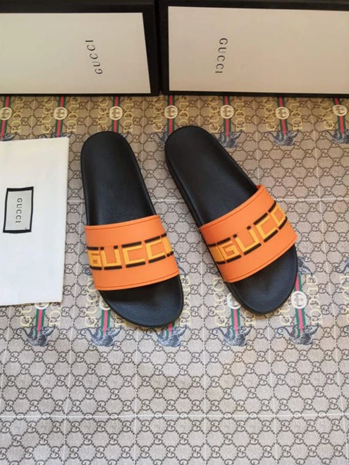 Fashionable Gucci Slipper 3204