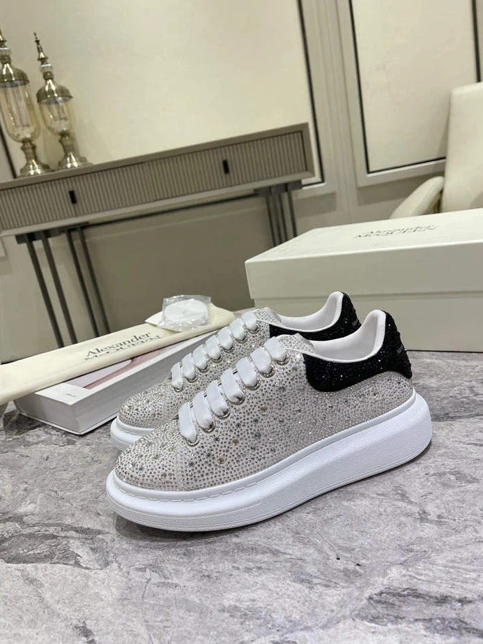 Fashionable Mc Queen 12 1395
