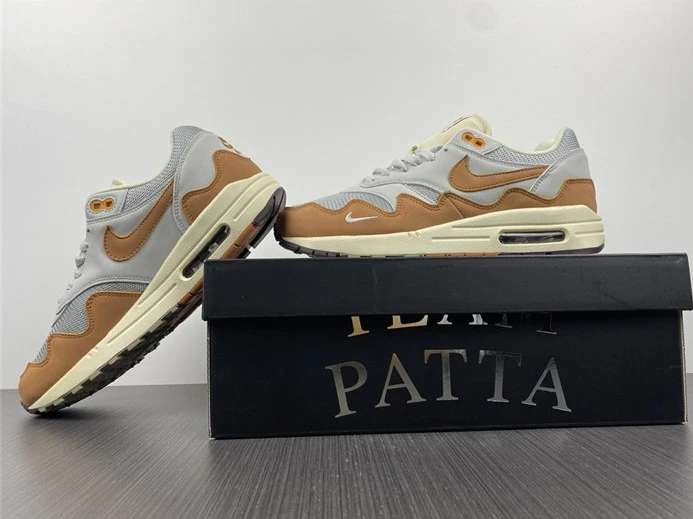 Fashionable Nike Air Max 1 Patta Waves Monarch DH1348-001 2568