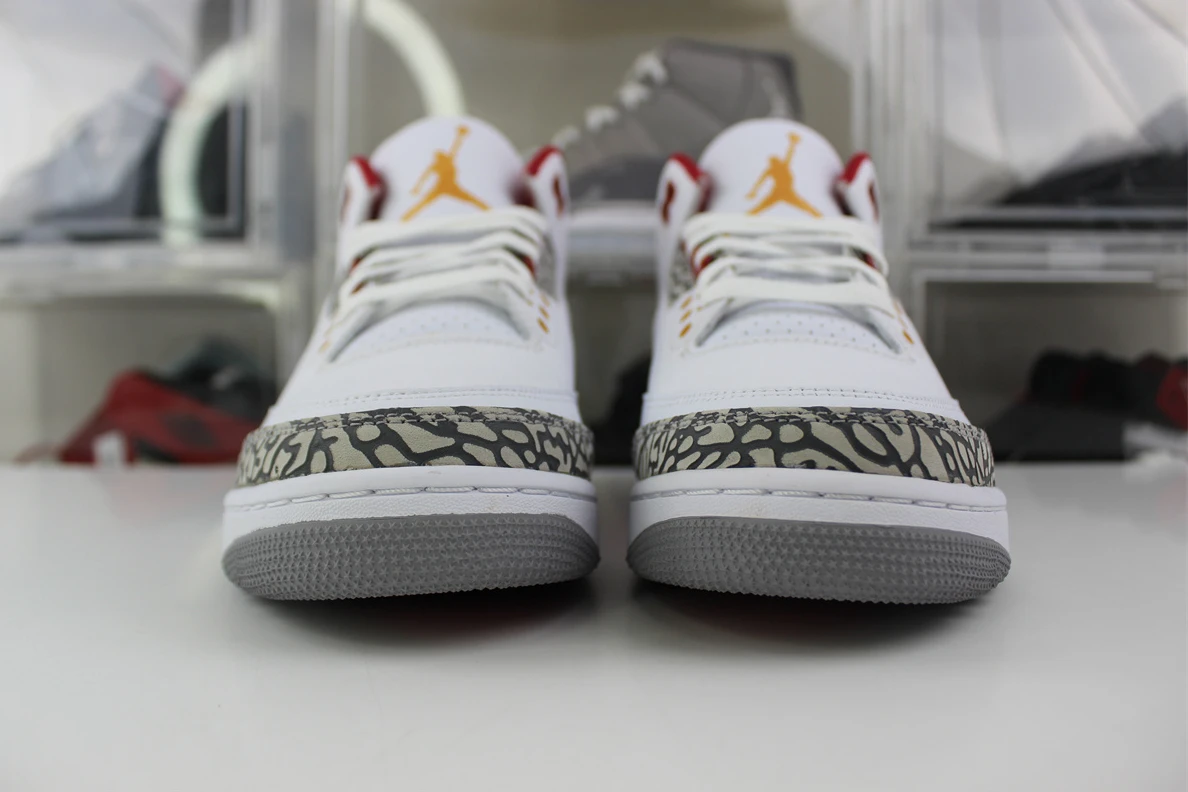 GOAT Air Jordan 3 “Cardinal Red” Trendy 706