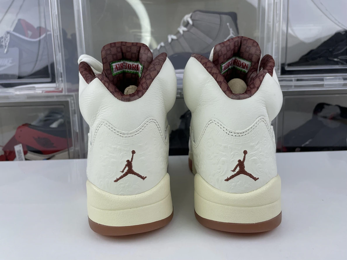 GOAT Air Jordan 5 Trendy 925