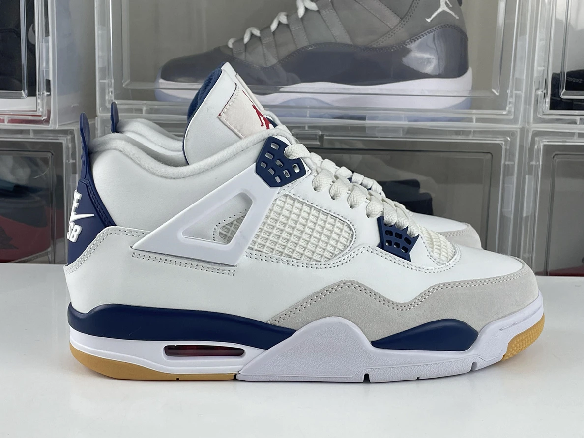 GOAT Nike SB x Air Jordan 4 “Navy” UrbanStyle 786