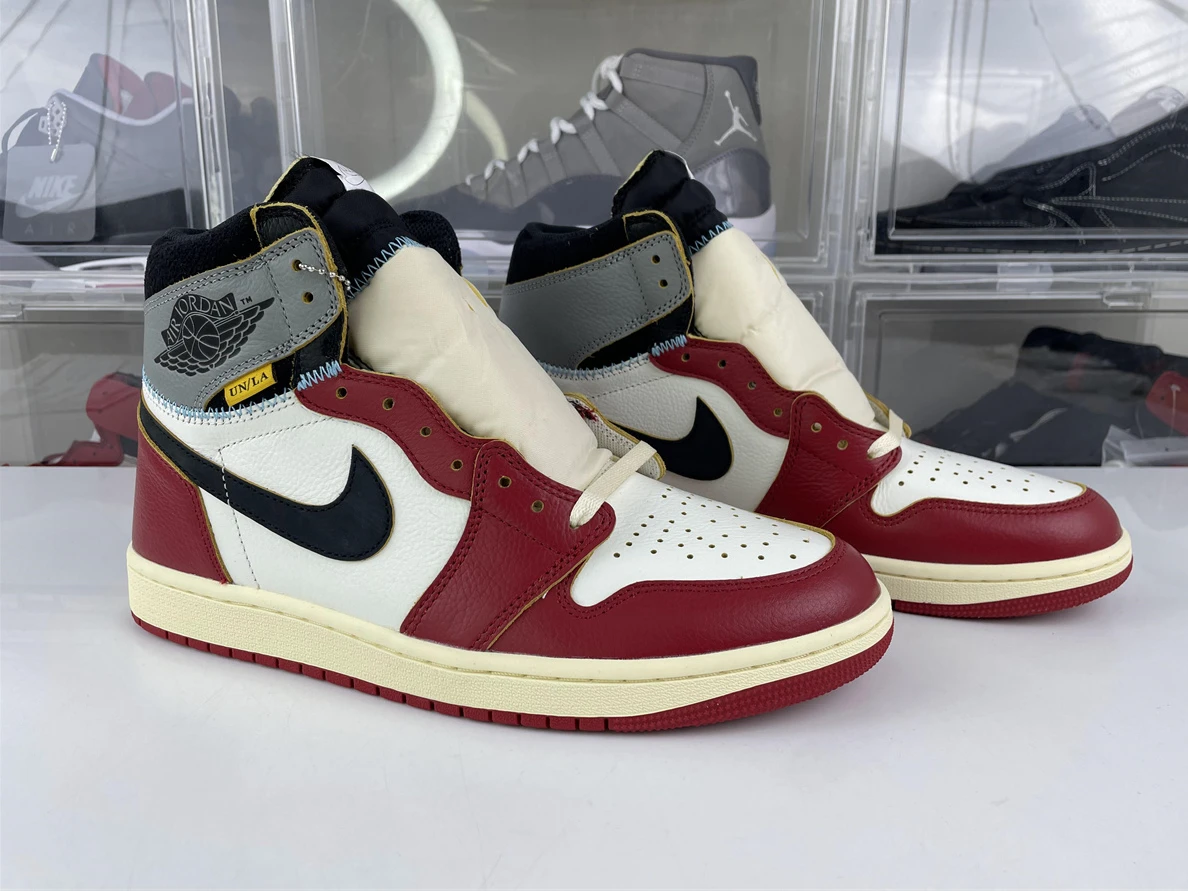 GOAT Union LA x Air Jordan 1 High OG “Chicago” Comfortable 393