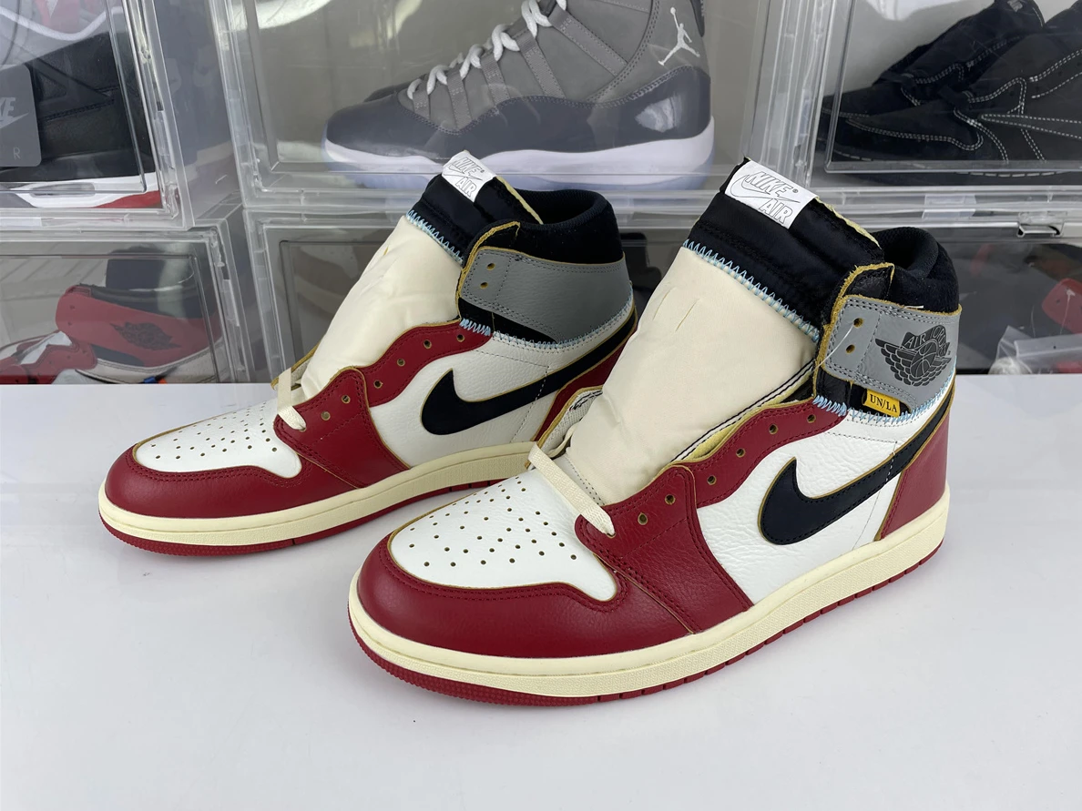 GOAT Union LA x Air Jordan 1 High OG “Chicago” Comfortable 393