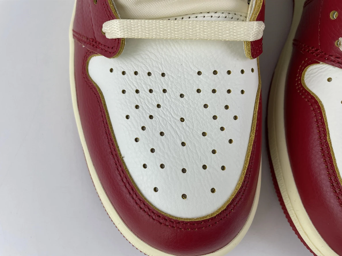GOAT Union LA x Air Jordan 1 High OG “Chicago” Comfortable 393